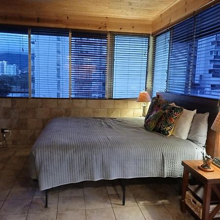 Aparthotel Hawaiian King Honolulu Pokoj fotografie